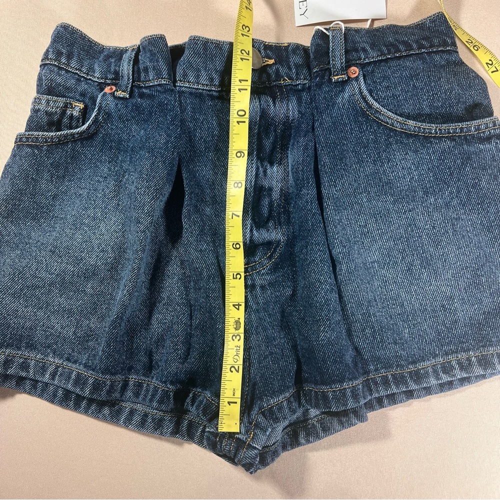 Raey Extra Fold Denim Shorts Dark Indigo Size 26 Casual  Gathered Waist Cute NWT - Picture 8 of 13